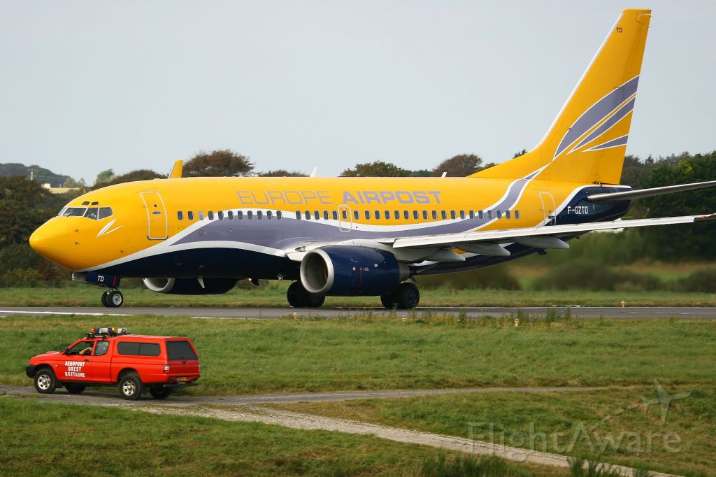 Boeing 737-700 (F-GZTD) - Boeing 737-73V, Take off rwy 25L, Brest-Guipavas Airport (LFRB-BES)