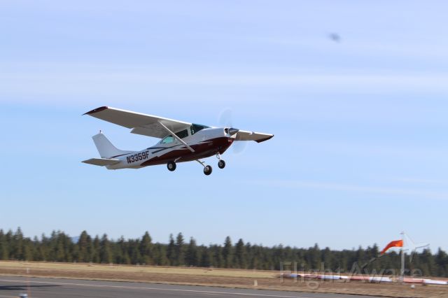 Cessna Skylane (N3359F) - Cessna 182 takeoff from about 25 feet away