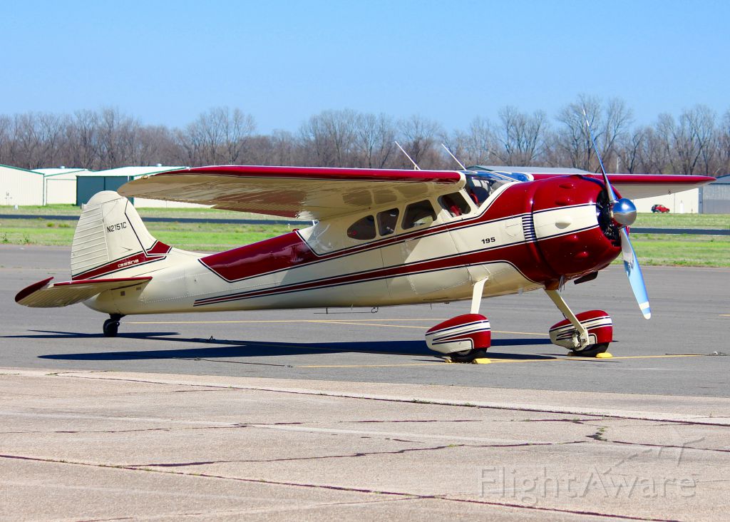 Cessna LC-126 (N2151C) - At Downtown Shreveport. 1954 Cessna 195B Businessliner. What a cherry!