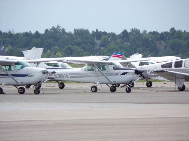 Cessna Skyhawk (N3601E) - A Cessna 172N sits at KAPA.