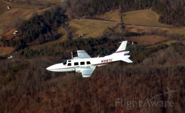 Piper Aerostar (N318TC)