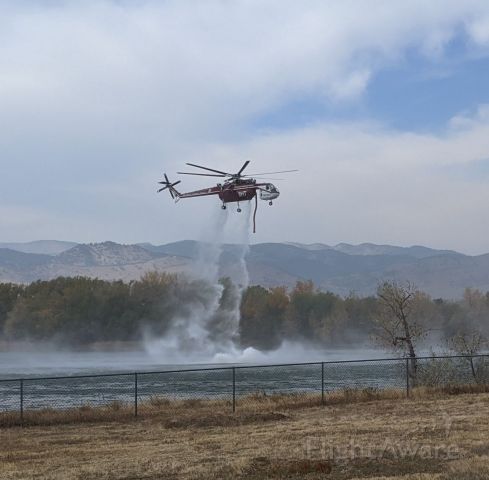 — — - Sikorsky S-64 Skycrane tests repairs after a week of firefighting