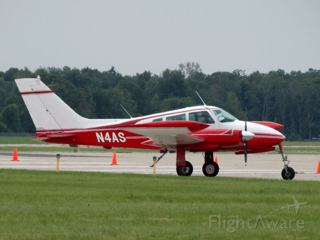 Cessna 310 (N4AS)