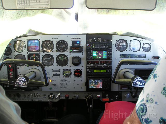 Piper PA-24 Comanche (N7274P) - New Panel