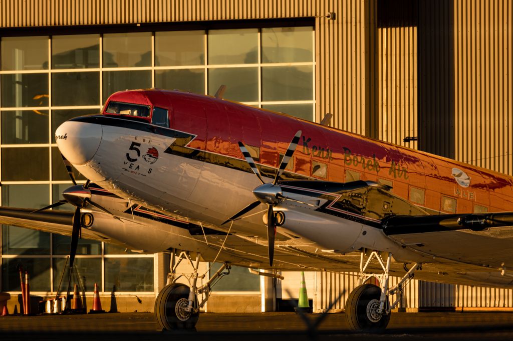 Douglas DC-3 (turbine) (C-GKKB)