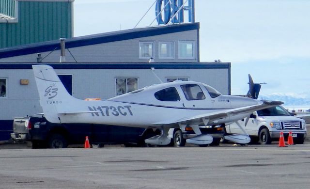 Cirrus SR-22 (N173CT) - Beautiful day in iqaluit, Nunavut