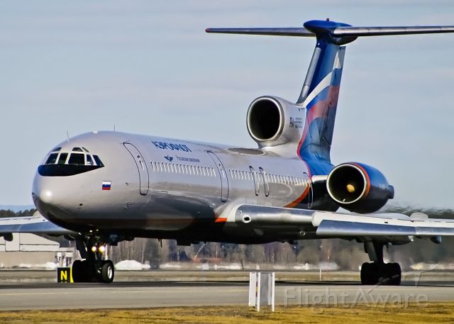 Tupolev Tu-154 (RA-85665)