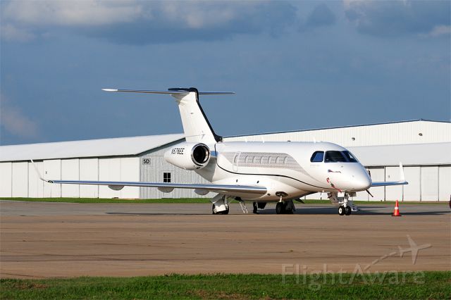 Eclipse 500 (N576EE) - My first sighting of the EMB-550. Awesome looking bird