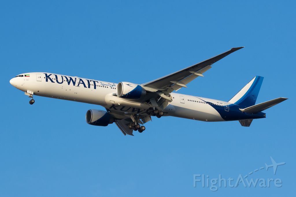 BOEING 777-300 (9K-AOF) - Kuwait 777 with their new livery.