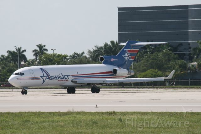 Boeing 727-200 (N994AJ)