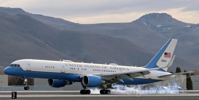 99-0004 — - A SAAM (Special Assignment Air Mission) C-32A // VC-32A, USAF 99-0004, misson designation Phoenix Copper 90004, call: "Executive One Foxtrot," transporting FLOTUS Jill Biden, puts the mains on the concrete as it lands on Runway 34L at midmorning (just after 9 AM) yesterday, 9 Mar 22.br /br /99-0004br /Boeing C-32A // aka: VC-32A ... a B757-2G4br /1st Airlift Squadron, SAAM unit of 89th Airlift Wingbr /Air Mobility Commandbr /Andrews AFB /// JB Andrews, MDbr /Mission Designation: "Phoenix Copper SAAM 90004," call: "Executive One Foxtrot" (because the FLOTUS is aboard)