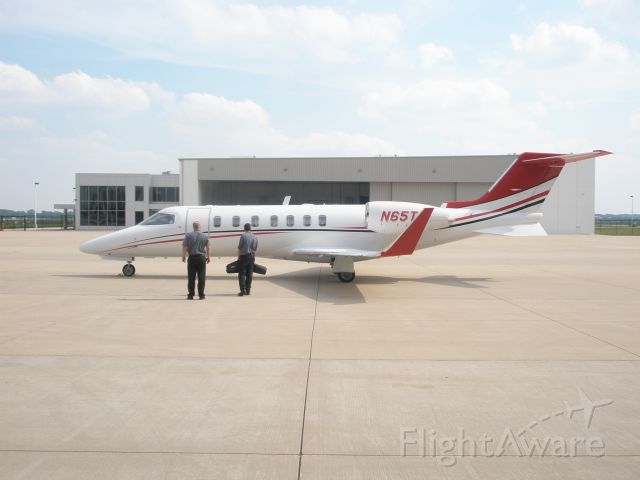 Learjet 40 (N65TP) - This new Lear 40XR shows up to the hangar for the second time!