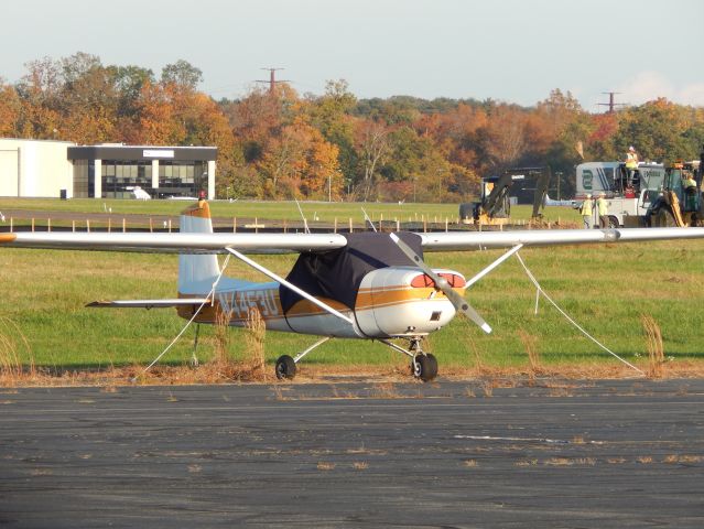 Cessna Commuter (N4453U) - N4453U, A 1964 Cessna Commuter, sits on the ramp at Manassas Reginal Airport.