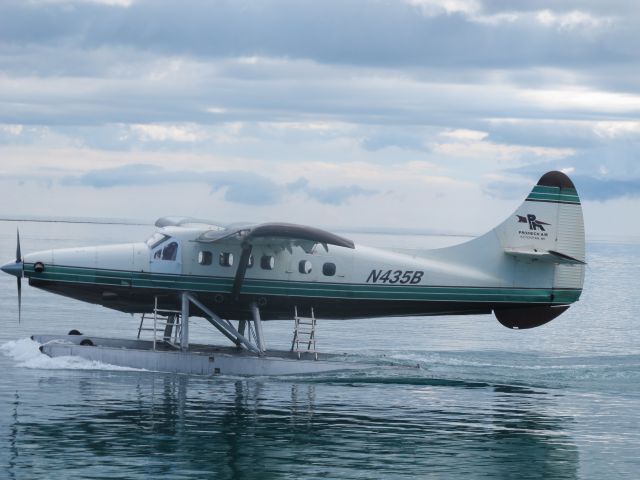 De Havilland Canada DHC-3 Otter (N435B) - Ferrying folks to and from Ft. Jefferson in the Keys 2018