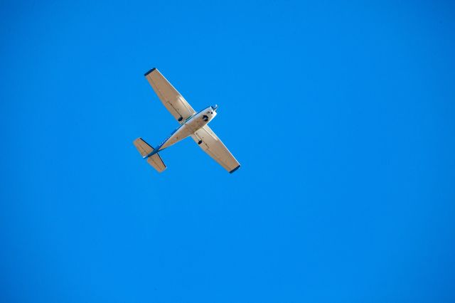 Cessna Skyhawk (N2042Q)