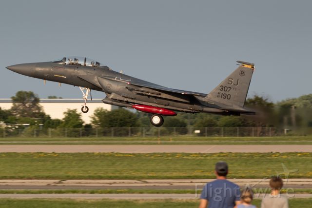 McDonnell Douglas F-15 Eagle (87-0190) - An F-15 Strike Eagle from Seymour Johnson AFB performs a touch and go.