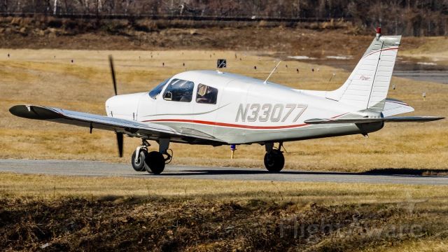 Piper Cherokee (N33077) - N33077 turning off of College Park Airport's runway 15 