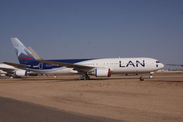 BOEING 767-300 (N239SA) - Boeing 767-300(W), stored at Goodyear AZ.  ex CC-BJA.  Photographed September 17th 2020.