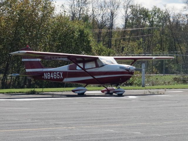 Cessna Skyhawk (N8465X) - A 1961 Cessna 172. Serial number: 17248965