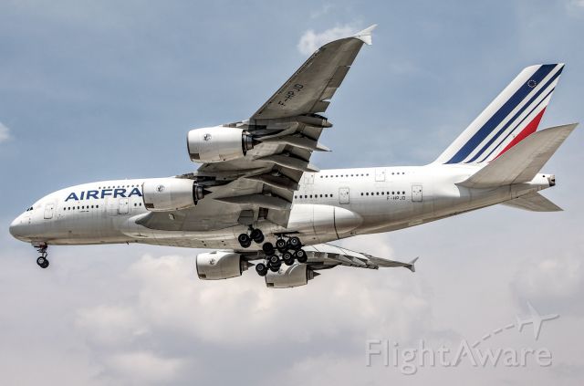 Airbus A380-800 (F-HPJD)