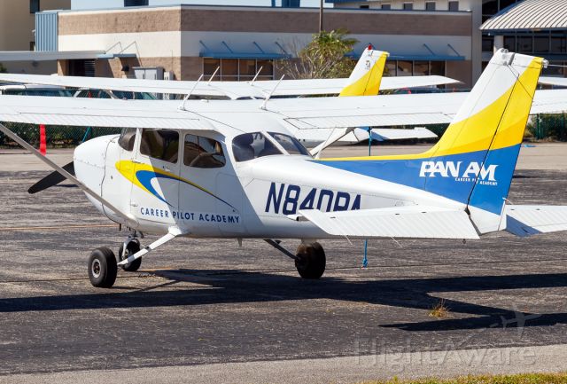 Cessna Skyhawk (N840PA)