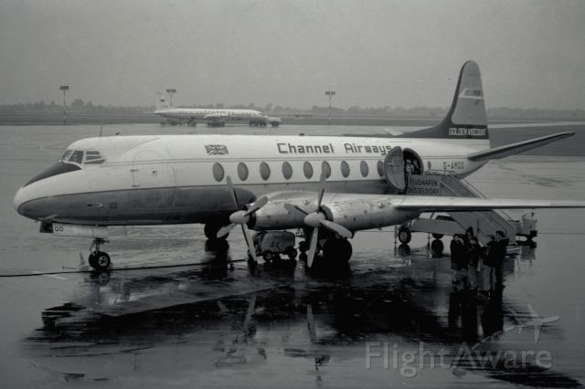 VICKERS Viscount (G-AMOO) - 1966 at Düsseldorf (EDDL)