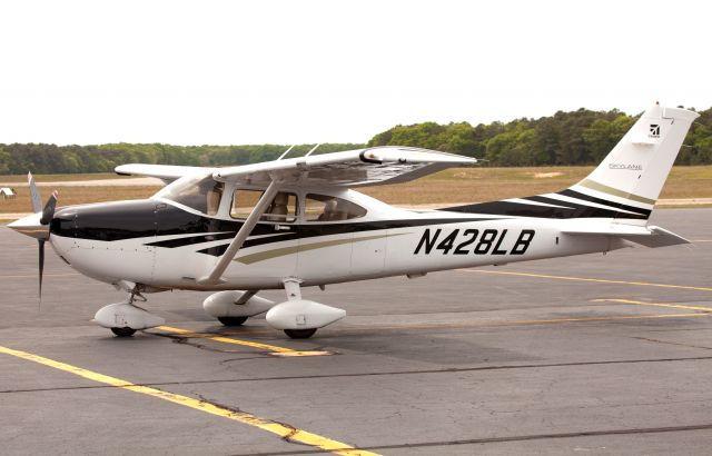 Cessna Skylane (N428LB)
