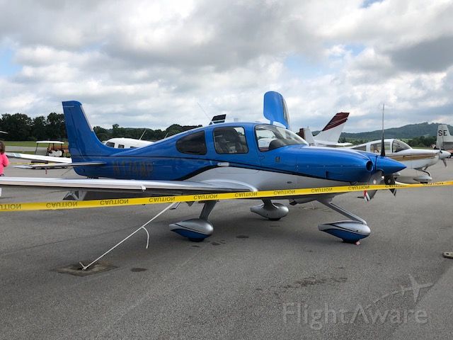 Cirrus SR-22 (N174MP) - Date Taken: June 23, 2018br /Airport: London-Corbin Airportbr /Event: Open House & Fly-In