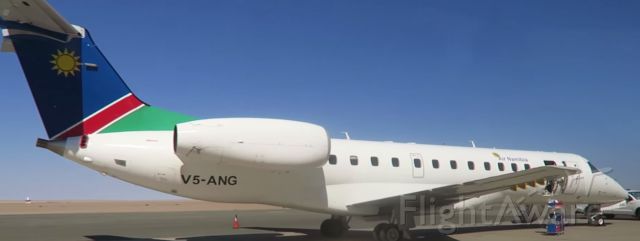 Embraer ERJ-135 (V5-ANG)
