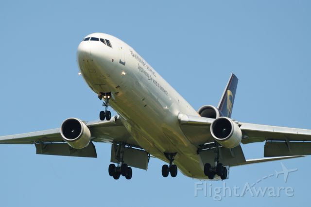 Boeing MD-11 (N273UP) - 2011/9/10