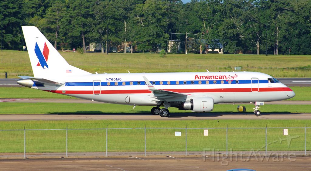Embraer 170/175 (N760MQ) - My first catch of the new Retrojet by American Eagle (Envoy)! Stunning livery.
