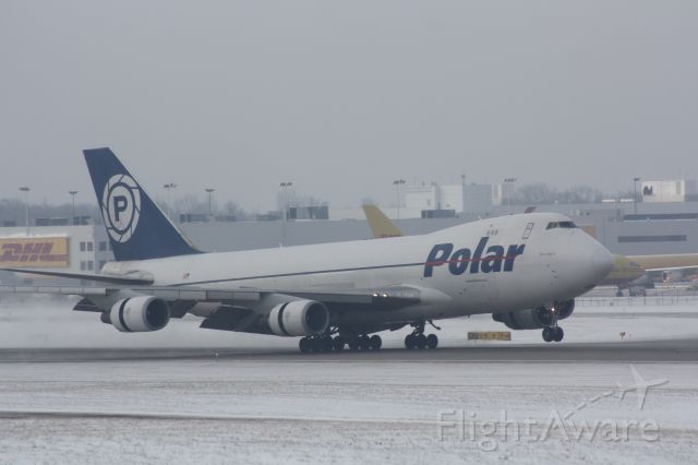 Boeing 747-400 (N452PA) - Polar Air Cargo arriving from Anchorage on this cold January day at KCVG.