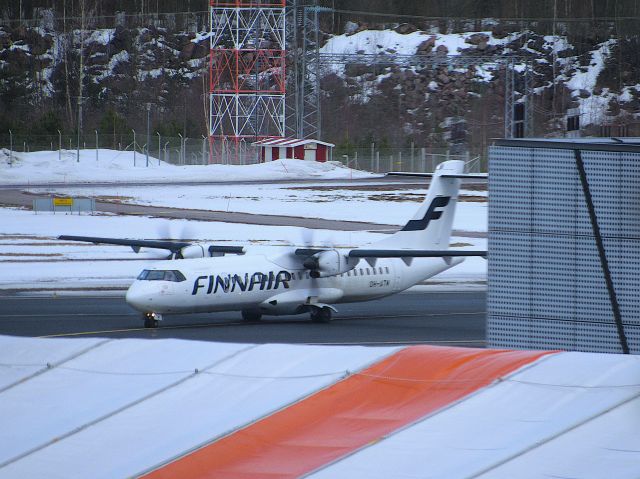 OH-ATM — - Flight from Rovaniemi to Helsinki. Photo taken from the scenic viewing terrace on March 21 2021. Check out my YouTube channel Aircraft5.