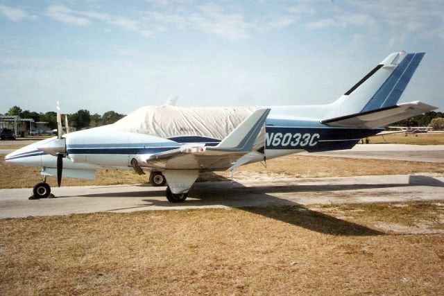 Beechcraft Duke (N6033C) - Seen here in May-00.