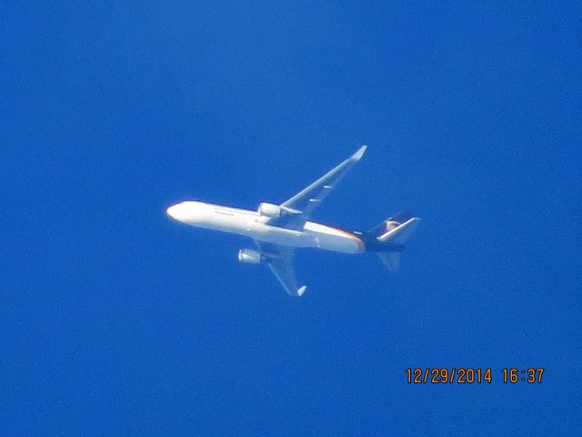 BOEING 767-300 (N347UP) - UPS flight 2872 from SDF to ABQ over Southeastern Kansas at 36,000 feet.