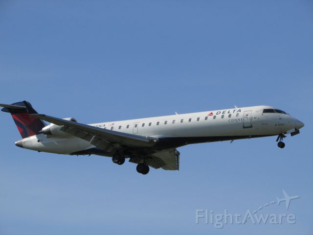Canadair Regional Jet CRJ-900 —
