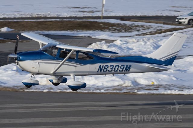 Cessna Skylane (N8309M)