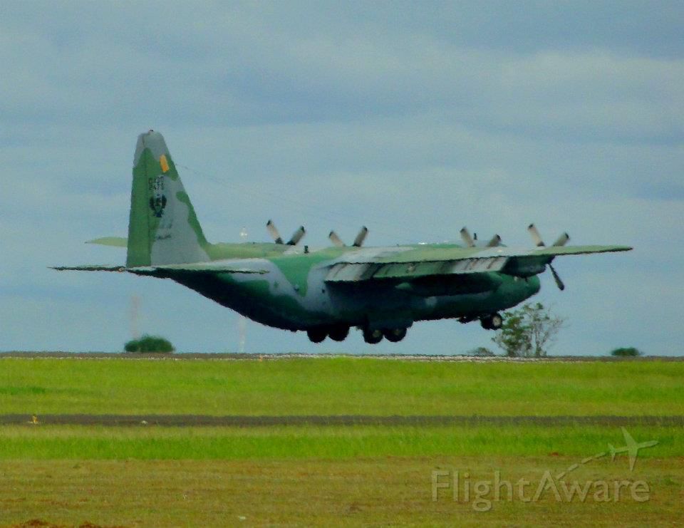 — — - Hercules of Brazilian Air Force landing in Campo Grande-MS, Brazil