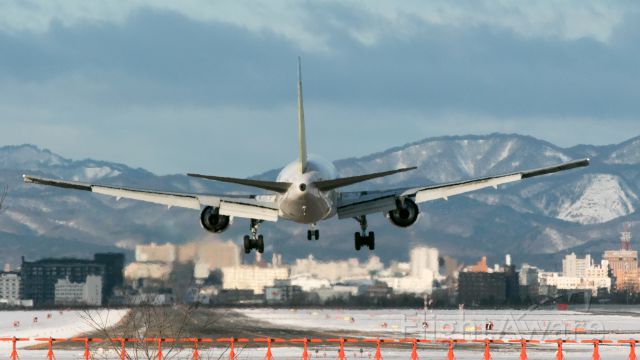 BOEING 767-300 (JA98AD) - Hokkaido International Airlinesbr /Boeing 767-33A/ERbr /Jan.12.2015 Hakodate Airport [HKD/RJCH] JAPAN