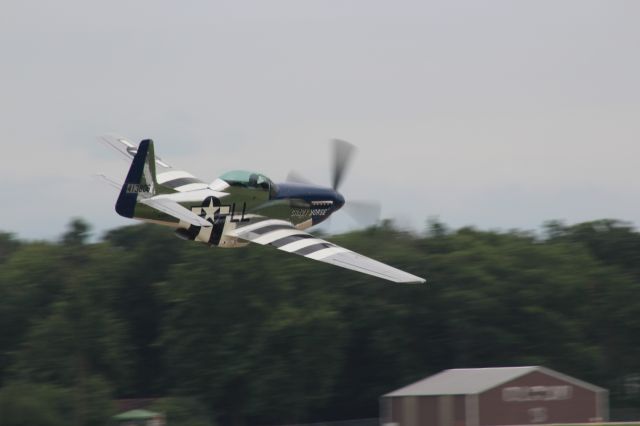 North American P-51 Mustang (NL351DT) - High Speed Pass of "Crazy Horse" 