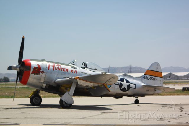 — — - P47 Thunderbolt  Planes of Fame, Chino