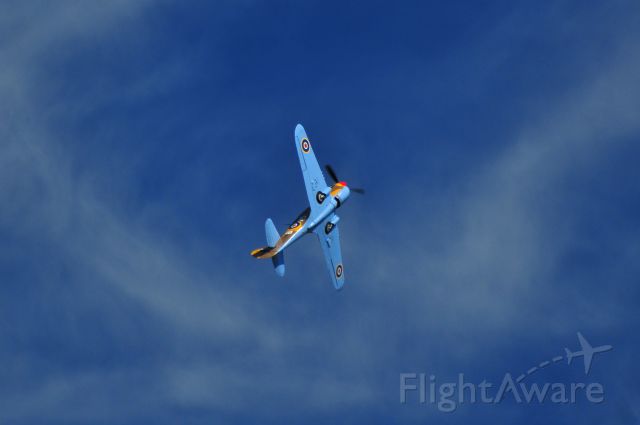 — — - Curtiss P40-N Kittyhawk