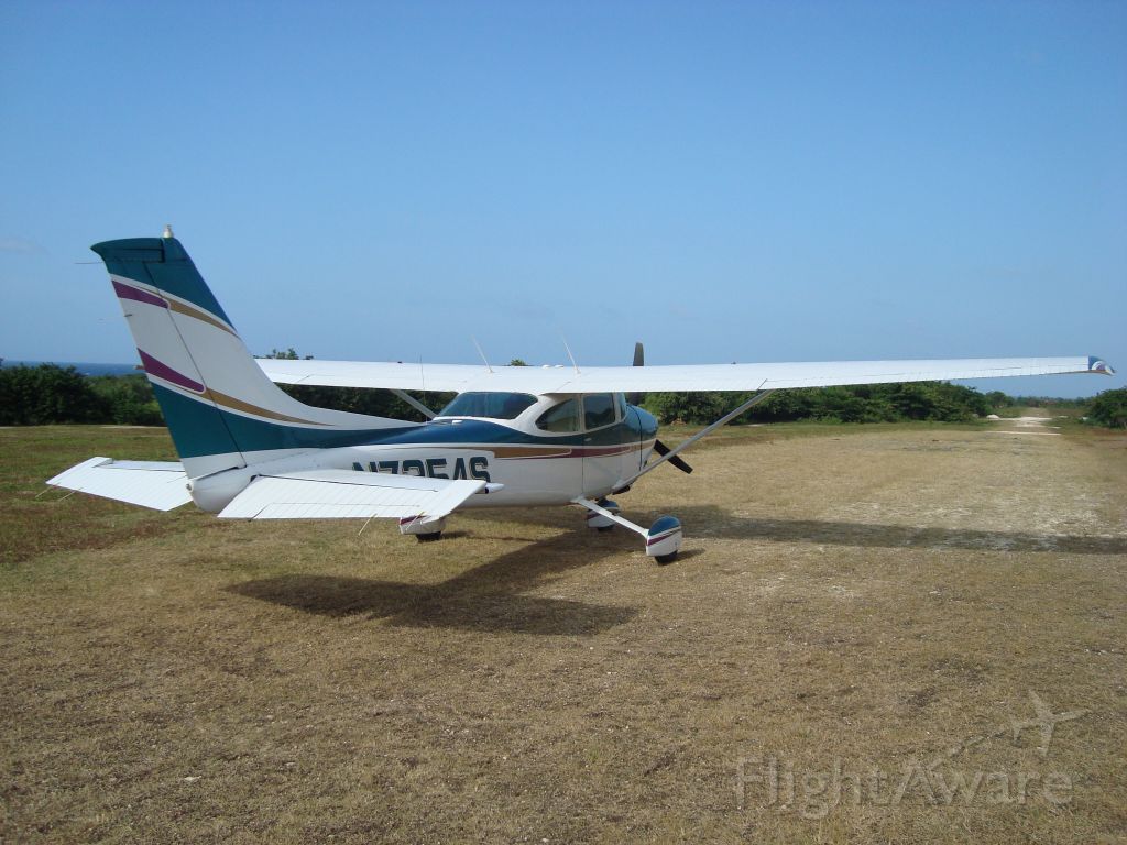 Cessna Skylane (N7354S)