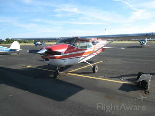Cessna Skylane (N2974F)