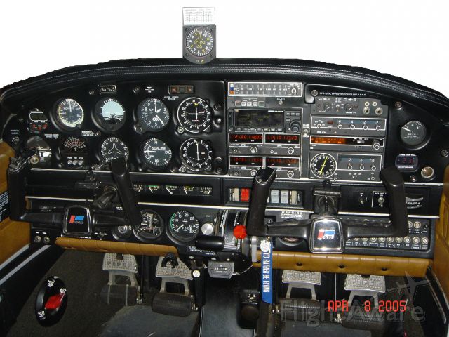 Piper Cherokee (N376JS) - IFR Instrument Panel
