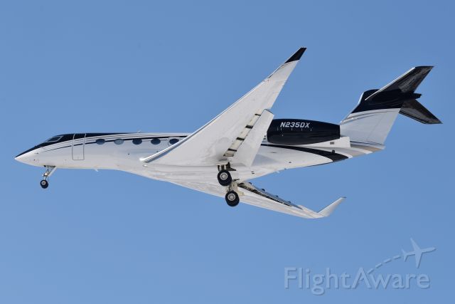 Gulfstream Aerospace Gulfstream G650 (N235DX) - 23-R on 02-19-21. What a gorgeous aircraft this was. Photo's don't do it justice.