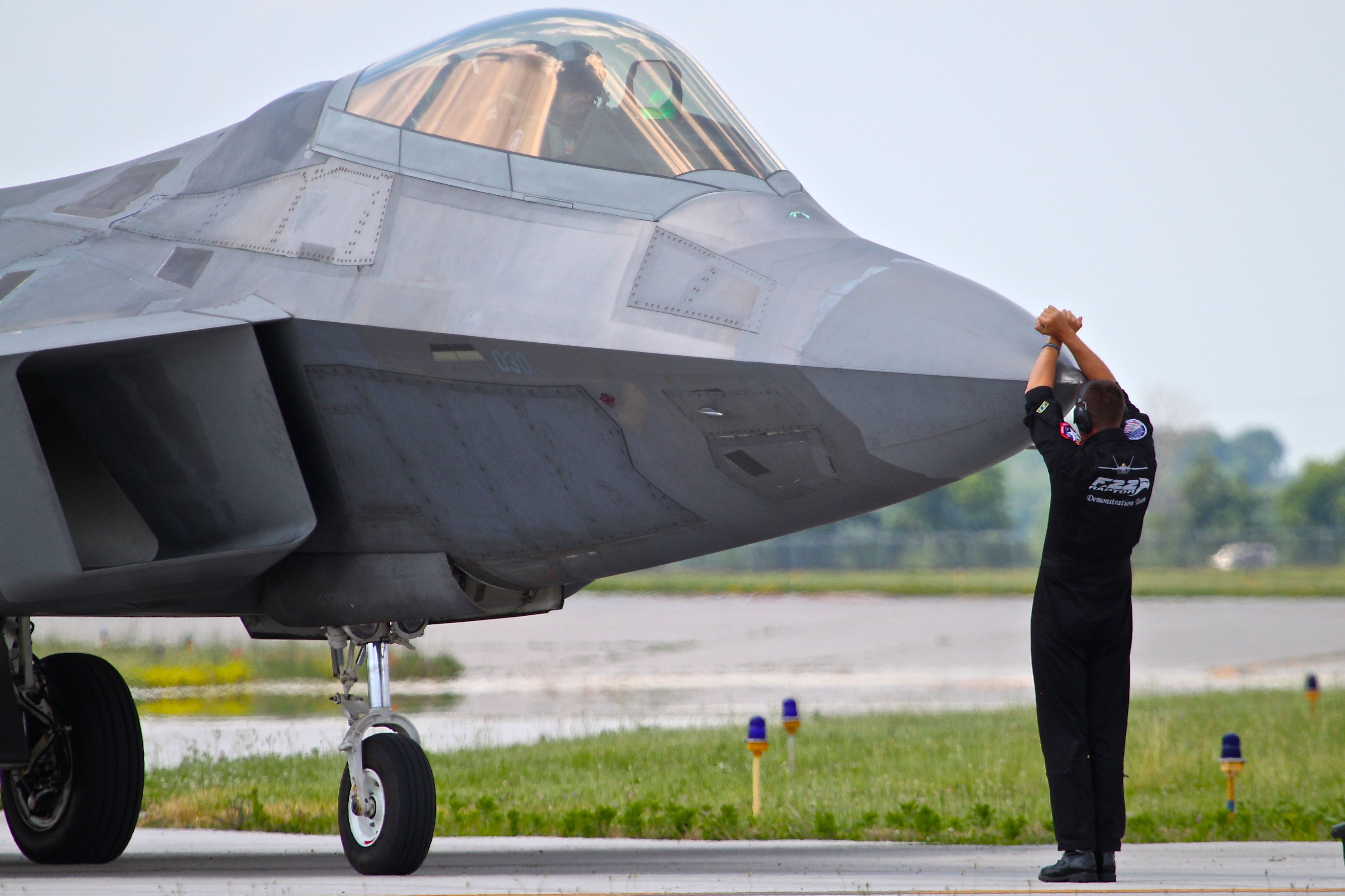 Lockheed F-22 Raptor — - F-22 parking after flying a demonstration in the 2016 Dayton Air Show
