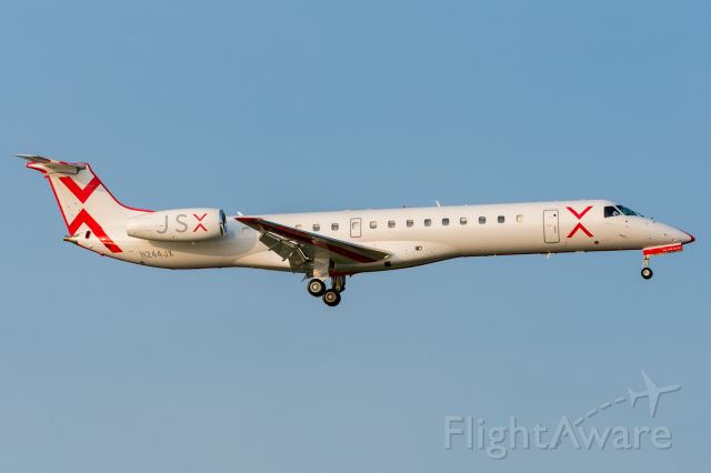 Embraer ERJ-145 (N244JX) - Landing 13L at Dallas Love Field September 7 2020.