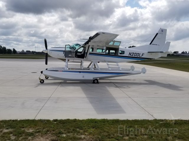 Cessna Caravan (N200LF)
