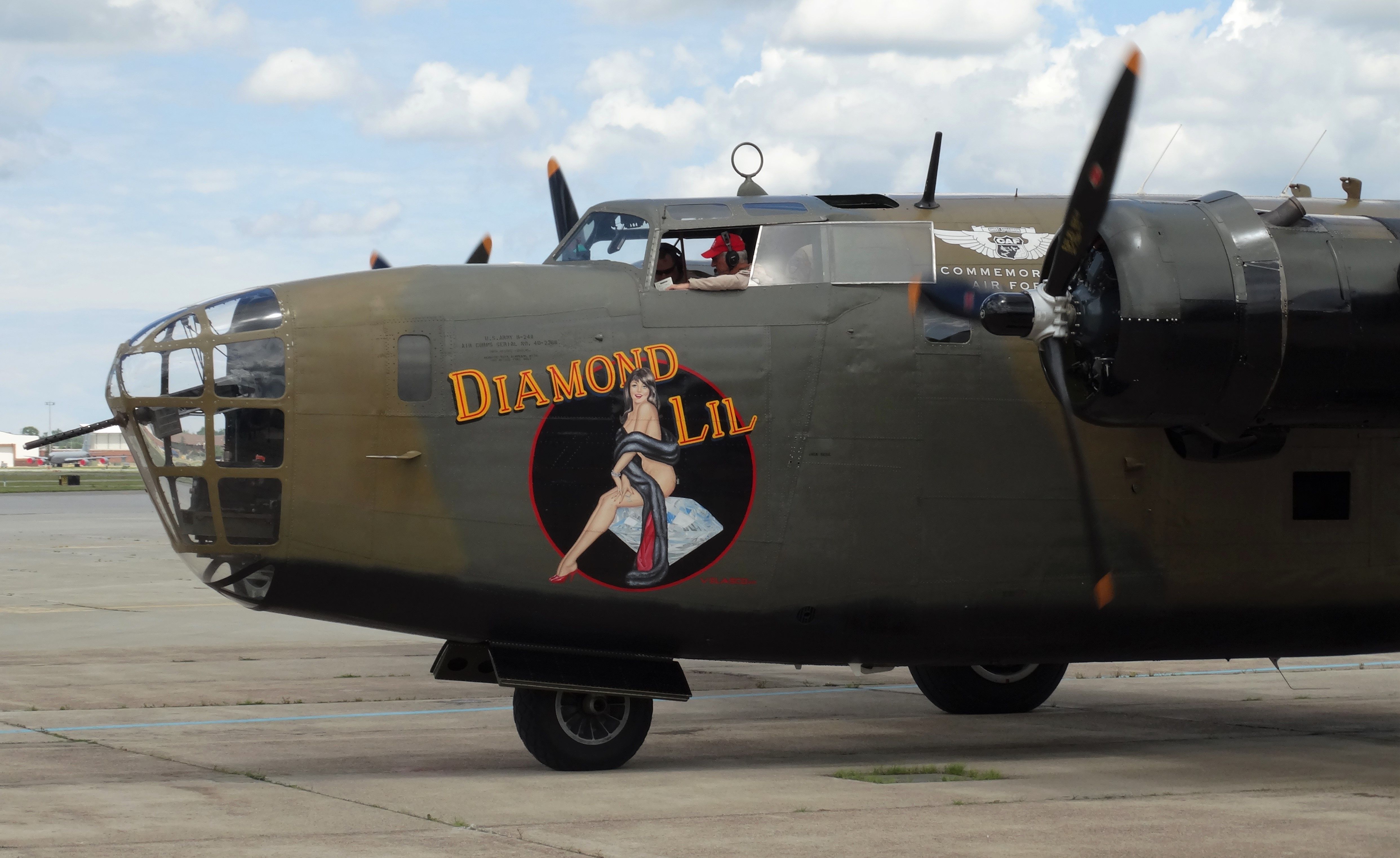 Consolidated B-24 Liberator (N24927) - B24 "Diamond Lil" at the Airpower History Tour at IAG!